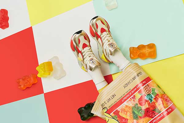 与 HARIBO 合作，PUMA 推出小熊软糖服饰系列